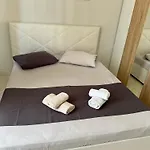 Luxury Apartment With Parking
